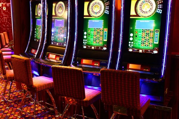 toto 1634 Live Baccarat Salon